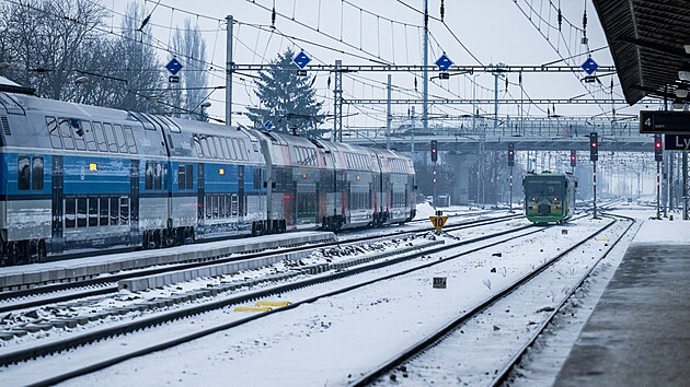 Odstaven� vlaky na n�dra�� v Lys� nad Labem, 13. ledna 2026, Nymbursko. (13. ledna 2026)