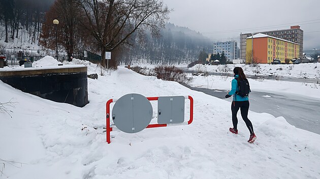 Zna�ky maj� dv� polohy. Bu� jsou zav�en� (jako na sn�mku), nebo otev�en�. (15. ledna 2026)