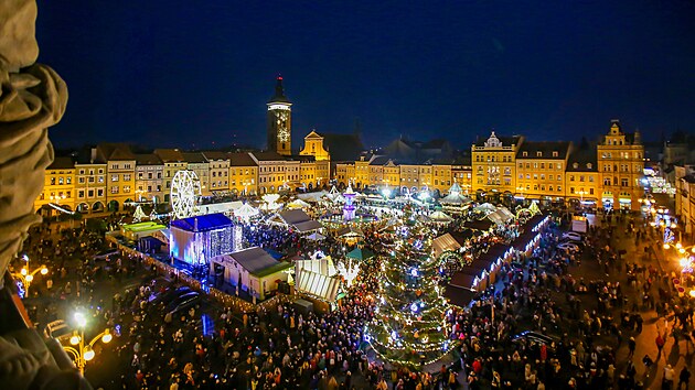 Adventn� trhy v �esk�ch Bud�jovic�ch. (prosinec 2025)