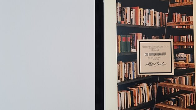 Ocen�n� Bohumila Polana, kter� z�skal autor v�ce ne� t�� des�tek knih.