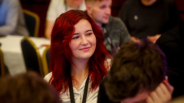 V Prachatic�ch se v sobotu konalo celost�tn� f�rum Pir�t�, kde si strana vol� sv�ho p�edsedu. Na sn�mku je poslankyn� Katerina Demetrashvili. (17. ledna 2026)