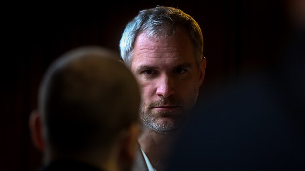 V Prachatic�ch se v sobotu konalo celost�tn� f�rum Pir�t�, kde si strana jako p�edsedu znovu zvolila Zde�ka H�iba. (17. ledna 2026)