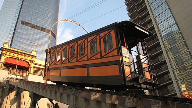 Re�is�r a spisovatel Pavel �ern� stoj� i za touto zaj�mavou lokac�.