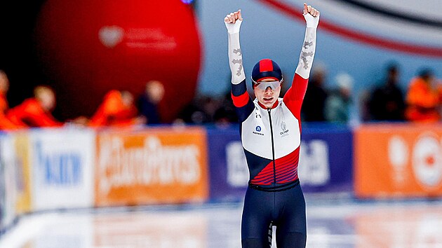 Nikola Zdráhalová slaví titul rychlobrusla�ské mistryn� Evropy na trati 1000...