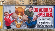 P�edvolební billboard Orbánovy strany Fidesz (6. prosince 2025)