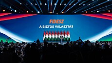 Ma�arský premiér Viktor Orbán (vlevo) a slovenský premiér Robert Fico.