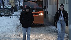 �esko pokryla silná ledovka. Situace z Prahy. (13. ledna 2026)