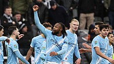Antoine Semenyo slaví gól za Manchester City.