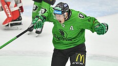 Tomá� Fo�t se raduje z gólu do sít� Hradce Králové.