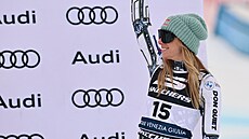 Ester Ledecká slaví v Tarvisiu t�etí místo v super-G.