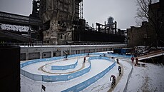 Cyklokrosové mistrovství republiky se konalo v industriálním komplexu Dolních...