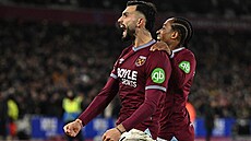Úto�ník Valentin Castellanos z West Hamu slaví svoji trefu v FA Cupu.