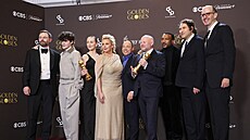 V kategorii nejlep�í televizní minisérie, antologická série nebo televizní film...