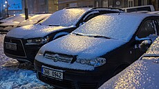 �esko pokryla silná ledovka. Záb�r z Prahy. Problémy mají chodci, komplikuje se...