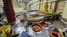 Pohled na reaktorový sál v Jaderné elektrárn� Dukovany