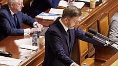 Sch�ze Poslanecké sn�movny. Vyslovení d�v�ry vlád�. Na snímku Vít Raku�an...