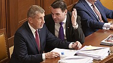 Sch�ze Poslanecké sn�movny. Vyslovení d�v�ry vlád�. Na snímku premiér Andrej...