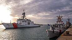 Kutr pob�e�ní strá�e t�ídy legend USCGC Hamilton (