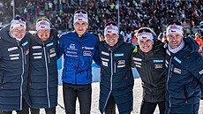 Mu�ská �tafeta i s trenéry Ond�ejem Moravcem a Michaelem Málkem po povedeném...