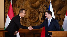 Ministr zahrani�í Petr Macinka jednal se svým ma�arským prot�j�kem Péterem...