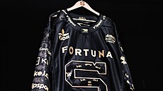 Speciální dresy Sparty k 17. ro�níku projektu Sparta vzdává hold.