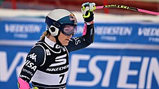Ameri�anka Lindsey Vonnová b�hem super-G v italském Tarvisiu