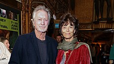 Rachel Wardová s man�elem Bryanem Brownem (2023)