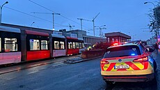 Na pra�ském Smíchov� zasahovaly u dopravní nehody slo�ky IZS. (15. ledna 2026)