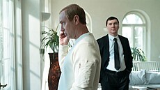 �arod�j z Kremlu, tak se jmenuje politický thriller zachycující nástup...