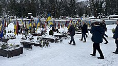 Petr Pavel se p�i náv�t�v� Ukrajiny zú�astnil pietního aktu na Ly�akivském...