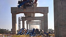 Nejmén� 22 lidí ve st�edu zem�elo a více ne� 30 dal�ích bylo zran�no p�i...