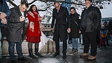 Na Sofijském nám�stí odhalili sochu kocoura Mike�e - populárního maskota...