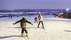 Na Severce se d�ti nau�í ly�ovat. (9. ledna 2026)