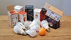 Denní,  ve�erní, no�ní a biodynamické �árovky v testu