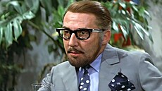 Milo� Kopecký ve filmu �Pane, vy jste vdova!� (1970)