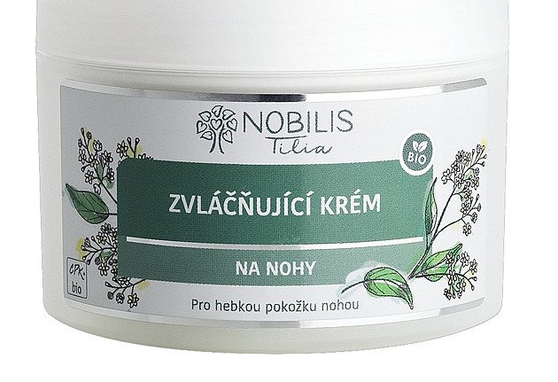 Domácí pedikúra od A do Z. Nezapomeňte na hydrataci a na masáž