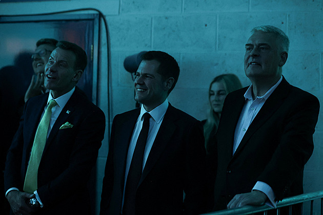 Zrádci v Londýně. Konzervativci krvácejí, jejich hvězdy dezertují k Farageovi