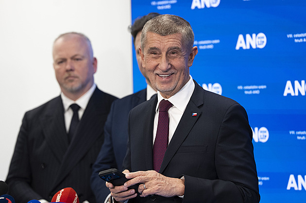 Babišovu poradkyni Vachatovou řešila komise pro BIS. Její bratr podniká v Rusku