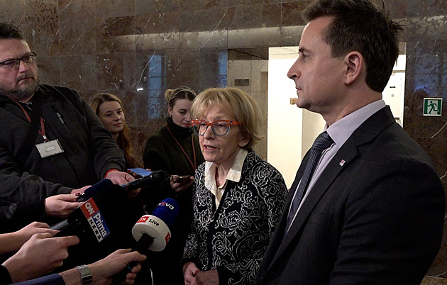 Pánové Babiš a Okamura se mohou těšit na nevydání. Opravdu těšit?