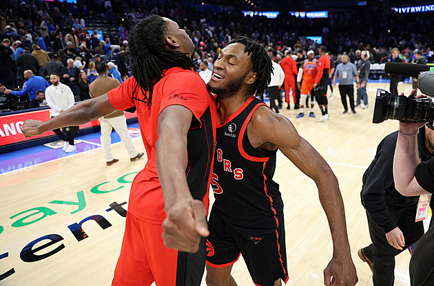 Quickley hrdinou, Toronto porazilo lídry. Minnesota v napjaté atmosféře propadla