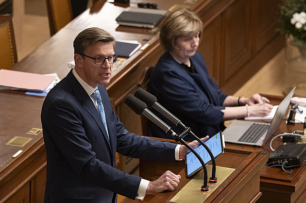 Jak může vypadat válka mezi Macinkou a prezidentem? Velvyslanci jsou jen začátek