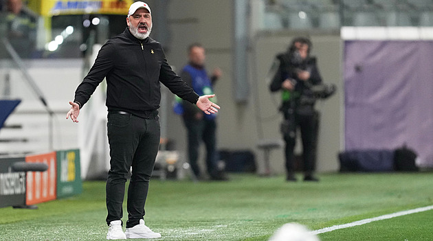 KOMENTÁŘ: Uf! Mizerná rozlučka. Je Liga mistrů pro Slavii velké sousto?