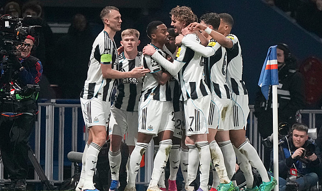 ONLINE: Karabach hostí v Lize mistrů Newcastle, Leverkusen vyzve Olympiakos