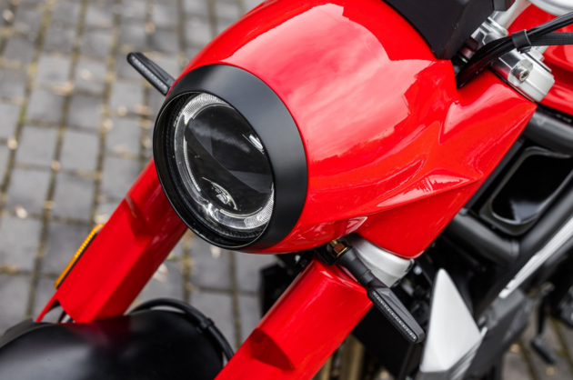 Nová jawa je opravdu česká. Frajerský 730 Twin vyrobí v Týnci