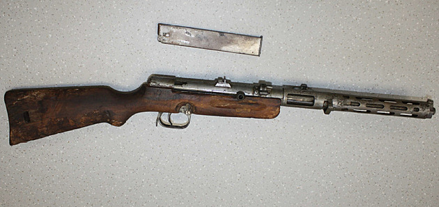 Unikát zbraňové amnestie. To se jen tak nevidí, překvapil policii německý samopal