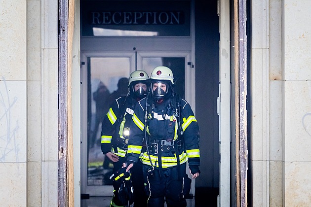 Severně od Berlína vypukl požár v areálu, ve kterém je Goebbelsova vila