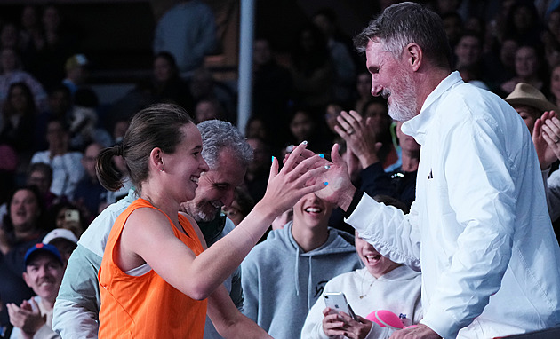 Jsem přirozená, Bartůňková. Mladá Češka ukazuje, že se velkých jmen nezalekne