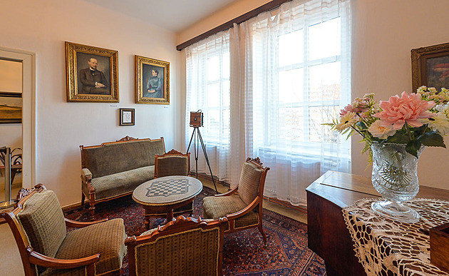 Výlet jako Brno. Projděte nejstarší západní stezku na nejvyšší horu Křivoklátska