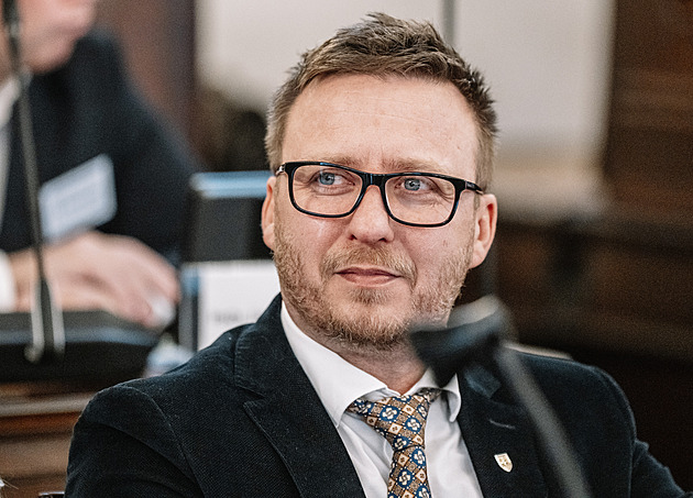 Rajchlův seminář má dohru, padne trestní oznámení. Ozval se i Prymula a Blatný