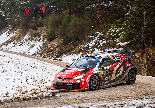 Solberg vede Rallye Monte Carlo už s více než minutovým náskokem